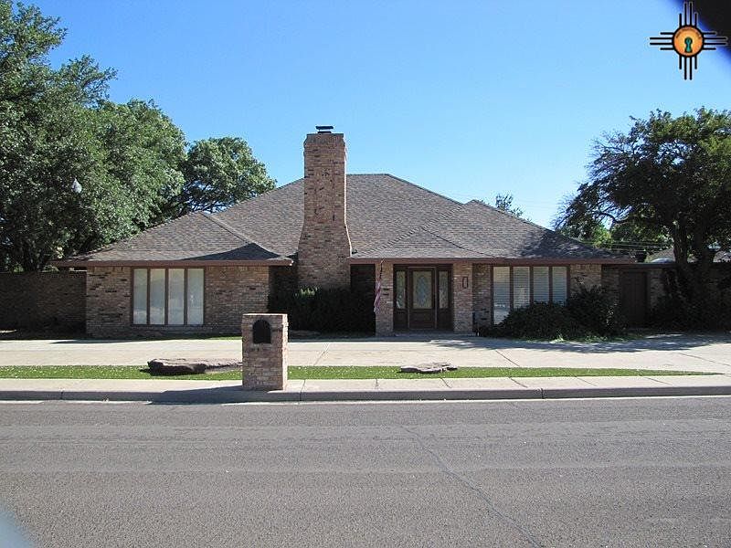 1st image of 525 E Jemez St