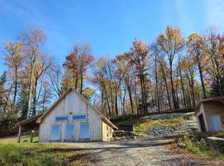 101 Sugar Ridge Ln, Hyde Park, VT 05655