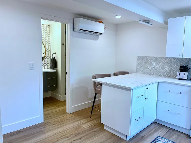 3851 Paseo Del Prado — Photo 25
