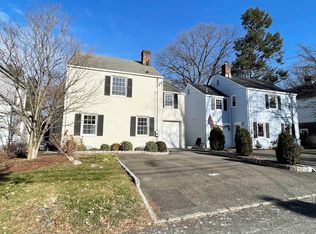 6 Aberdeen Pl, Fair Lawn, NJ 07410
