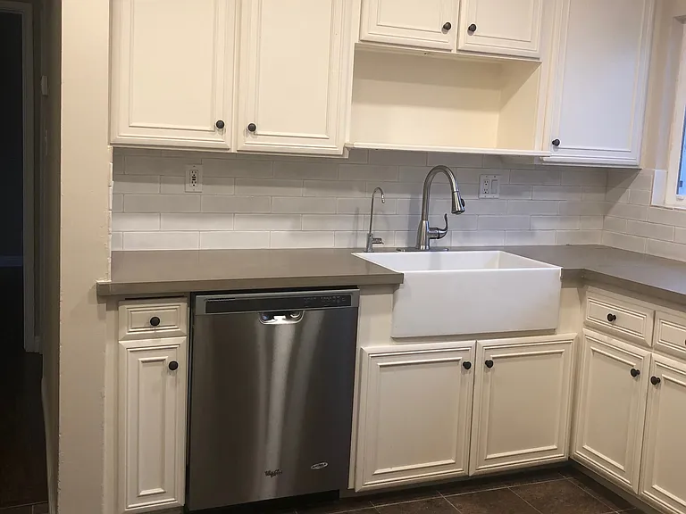 2018 Plant Ave #A — Photo 30