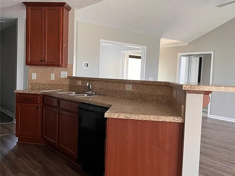 1687 Kershaw Loop — Photo 15