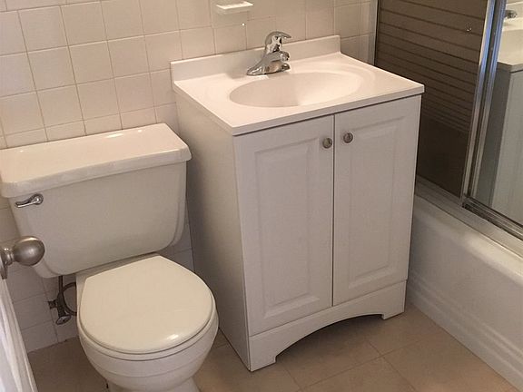 5th image of 6515 Boulevard APT 3Q