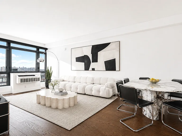 181 Front St #5C — Photo 1