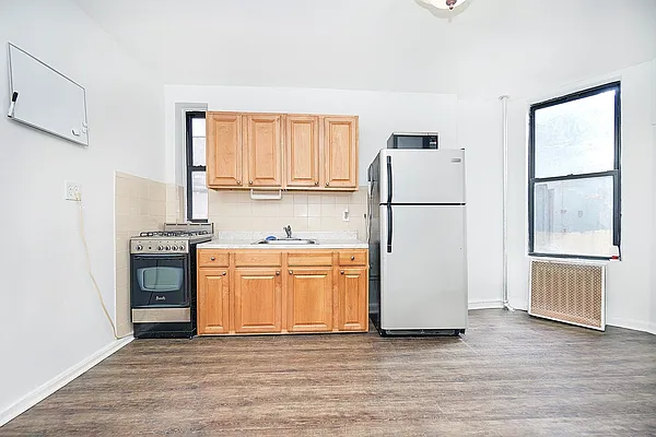 Rented by Keller Williams NYC | media 2