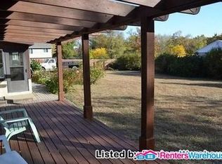 215 98th St E, Bloomington, MN 55420