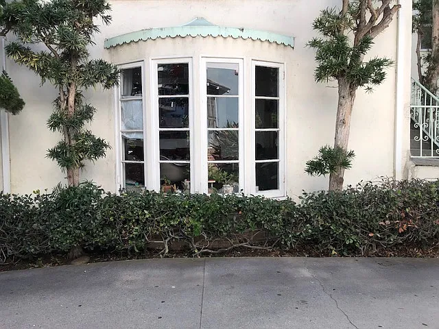 451 Kelton Avenue — Photo 3