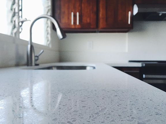 New quartz countertop