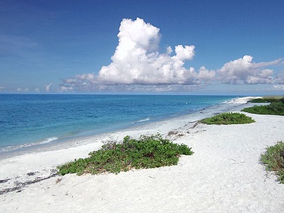 near by beach 25 min drive