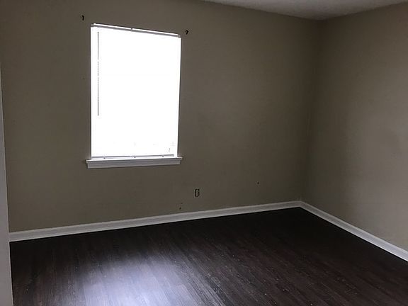 4th image of 940 Tierra Linda Dr APT 203