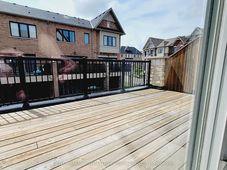 29 George Peach Ave — Photo 18