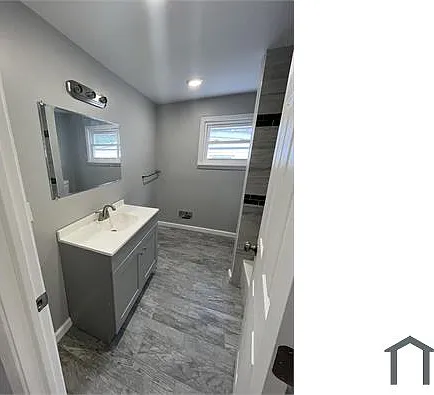 215 Church St — Photo 5