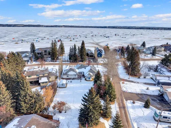 2 NE Grand Ave, Norglenwold, AB T4S 1S5