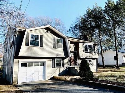 Drive Way/ Garage