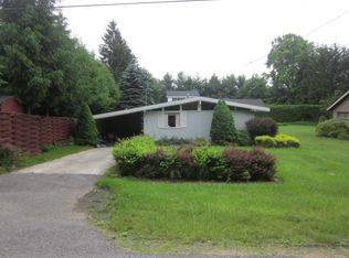 437 N 2nd St, Oakland, MD