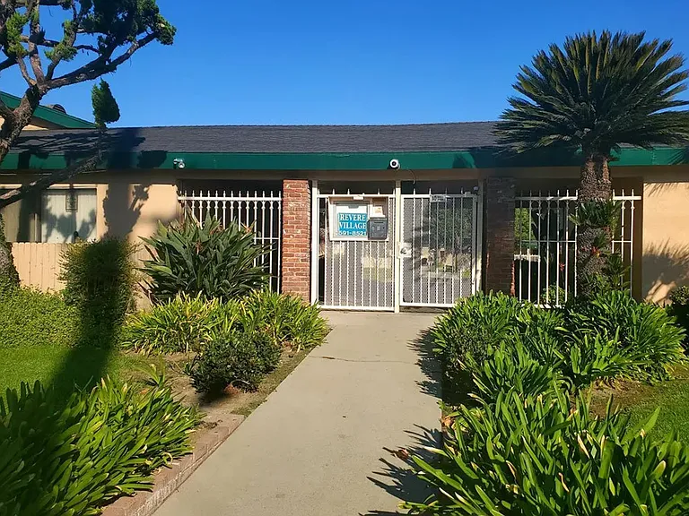 Come see your new home in this hidden oasis — Photo 20