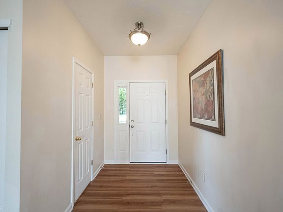 3rd image of 12237 Packers Ave