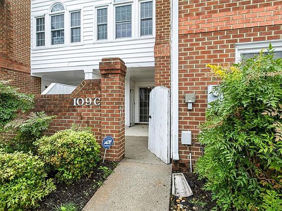 2nd image of 109 Cheltenham Way APT C
