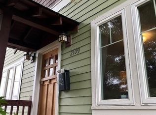 2109 N 39th St, Seattle, WA 98103