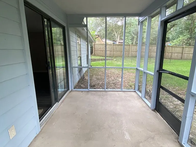 3701 Bentley Dr — Photo 20