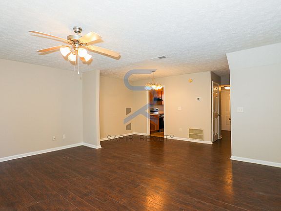 5th image of 6546 Wellington Chase Ct