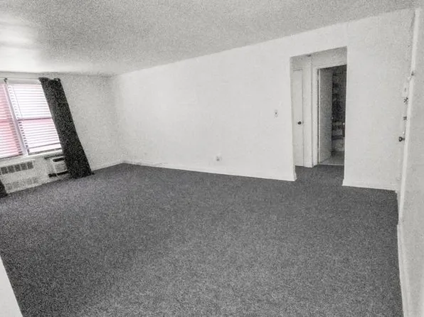 87-20 175th Street image 2 of 7