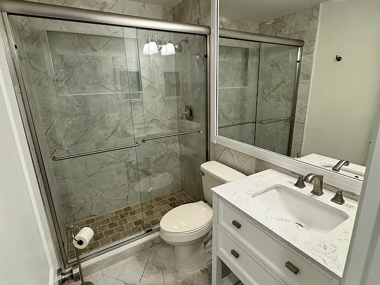 2436 SW Hideaway Ln — Photo 17