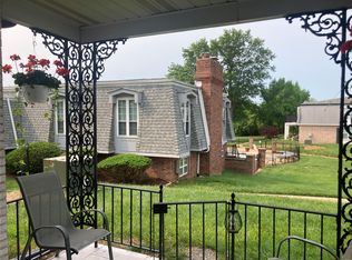 824 Dumont Pl APT B, Saint Louis, MO 63125