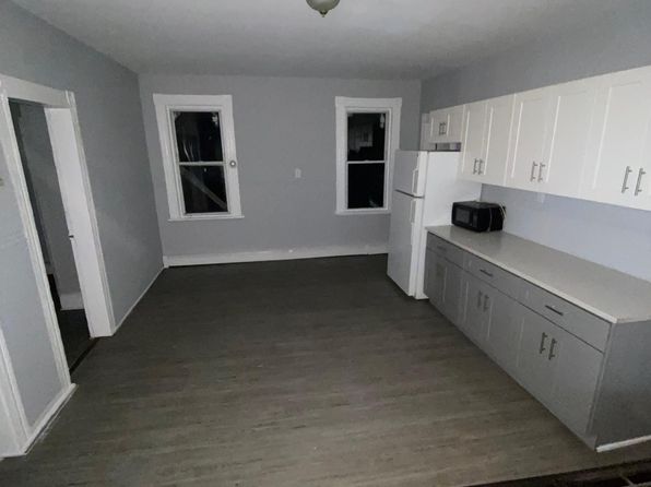 240 Lexington Ave #9
