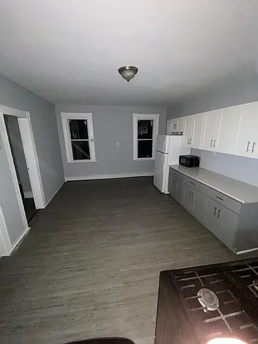 240 Lexington Ave #9 Photo 1
