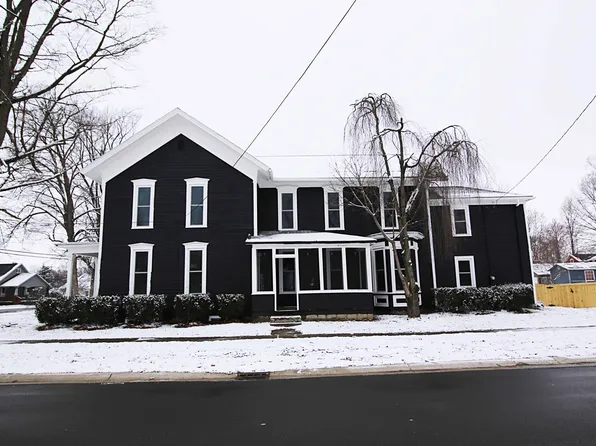 201 N Dean St, Centreville, MI 49032