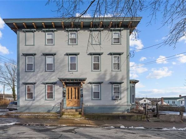 154 Peirce St, East Greenwich, RI 02818