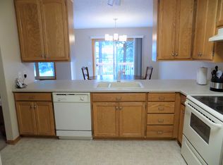 1013 6th Ave NE, Buffalo, MN 55313