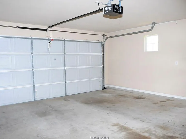 2350 Autumn Chase Loop #D — Photo 10