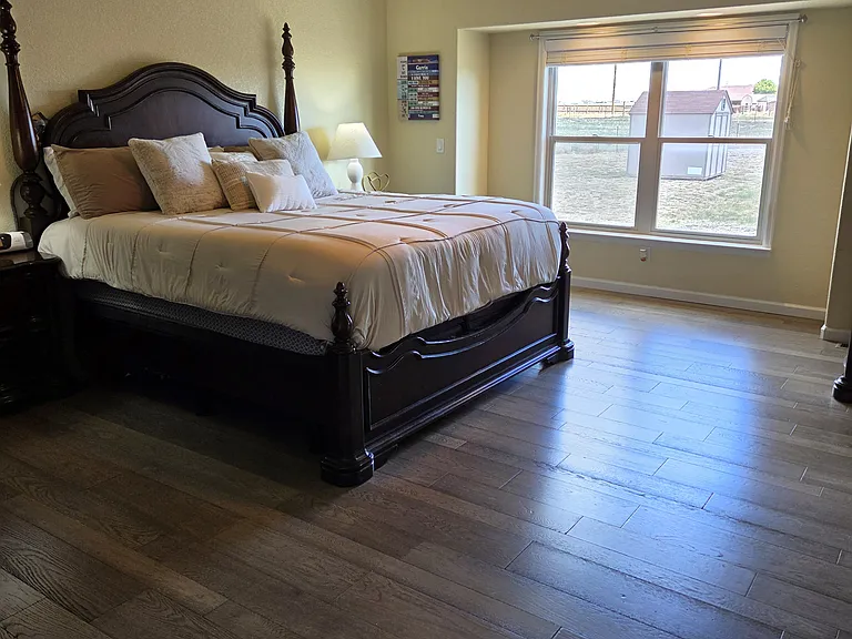 438 N Mitford Dr — Photo 8