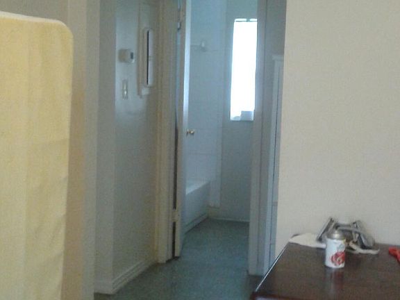 4th image of 4227 E Yukon St