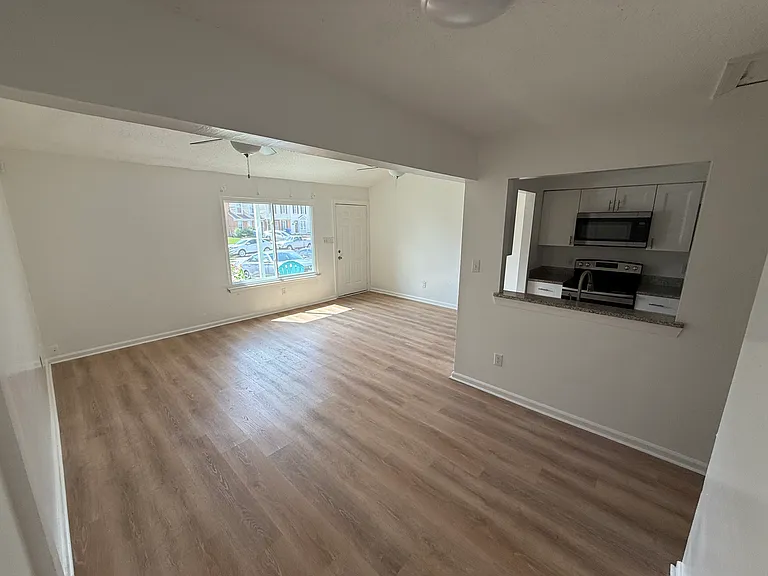 3916 Buchanan Dr — Photo 14