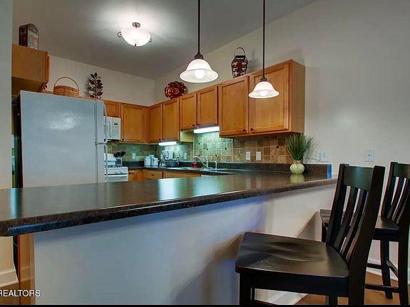 4th image of 527 River Place Way Unit 524