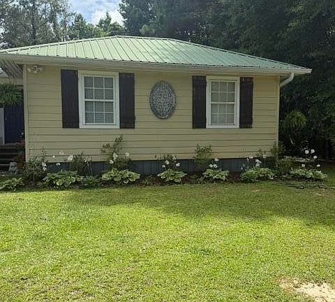 3rd image of 452 Sookalena St