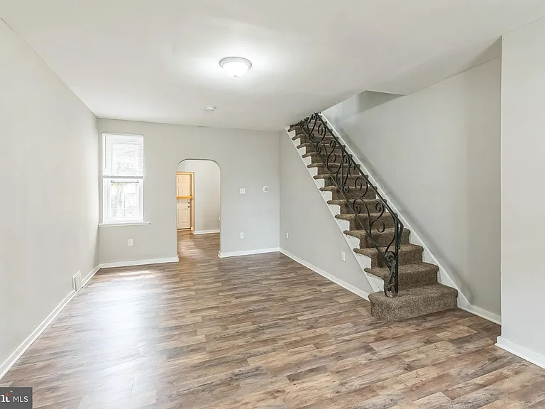 3533 Joyce St — Photo 4