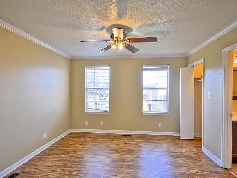 1942 Timberline Way — Photo 15