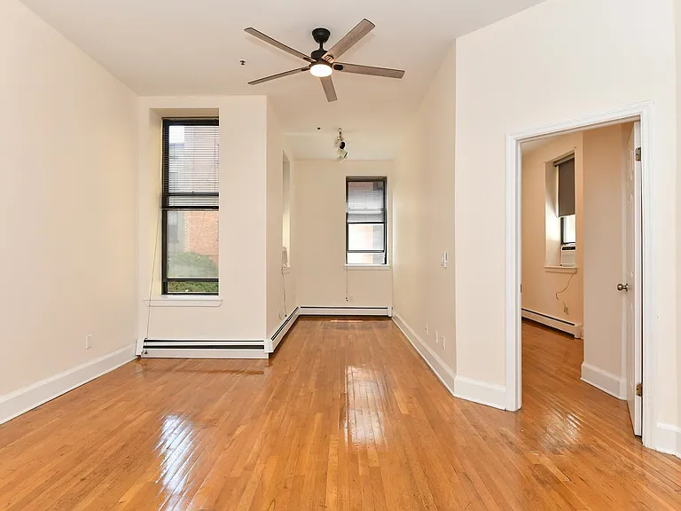 1115 Willow Ave #108 — Photo 5