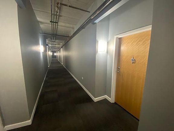 5th image of 845 N Kingsbury St #Gu30