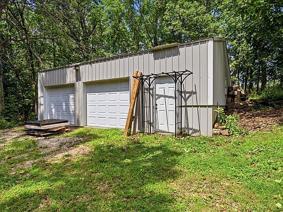 5th image of 1701 Jackson Spring Road