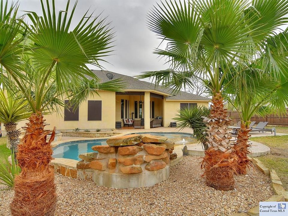 1st image of 157 River Park Dr