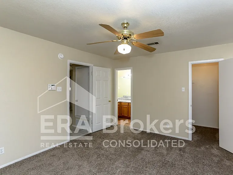 4903 Ridge Cir — Photo 13