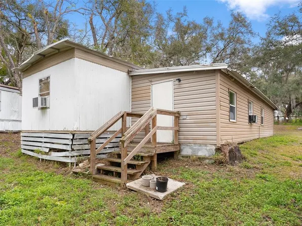 2107 Hialeah Ave, Leesburg, FL 34748