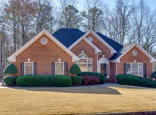 818 Ivy Ridge Dr, Loganville, GA 30052