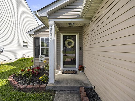2nd image of 3926 Genteel Dr