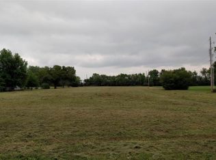 23 N Cypress Dr, Wichita, KS 67206